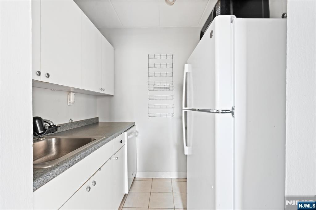 300 Lookout Avenue #C4