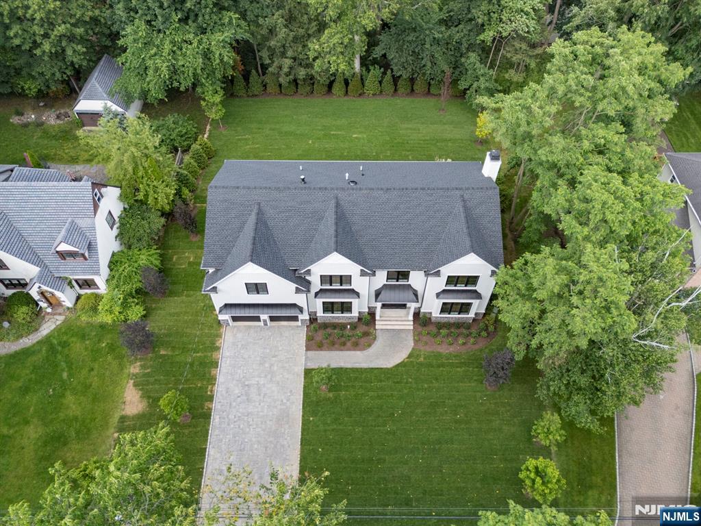 22 Northwood - Photo 2