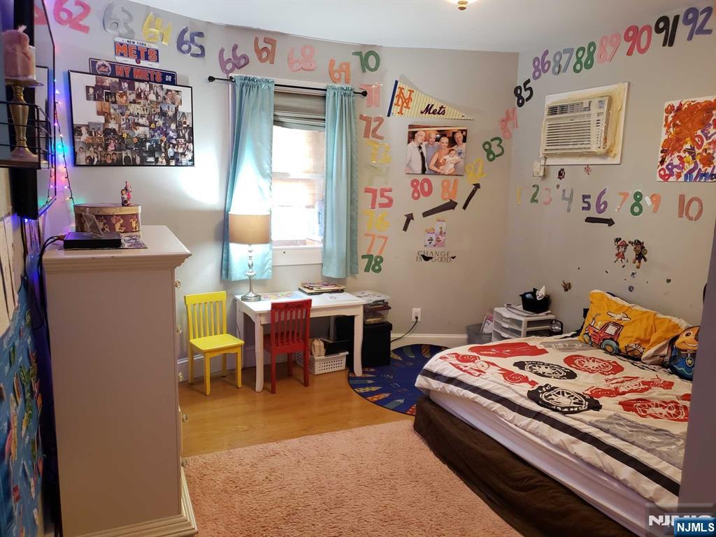 39 Tuttle Street - Photo 4