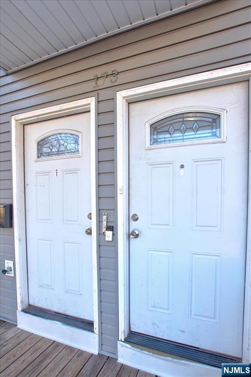 173 Seymour Avenue - Photo 5