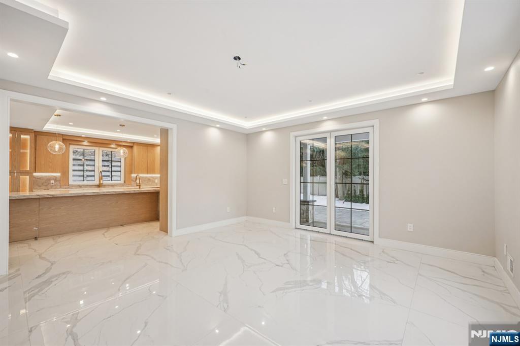 25 Macarthur Avenue, Closter, NJ, 07624