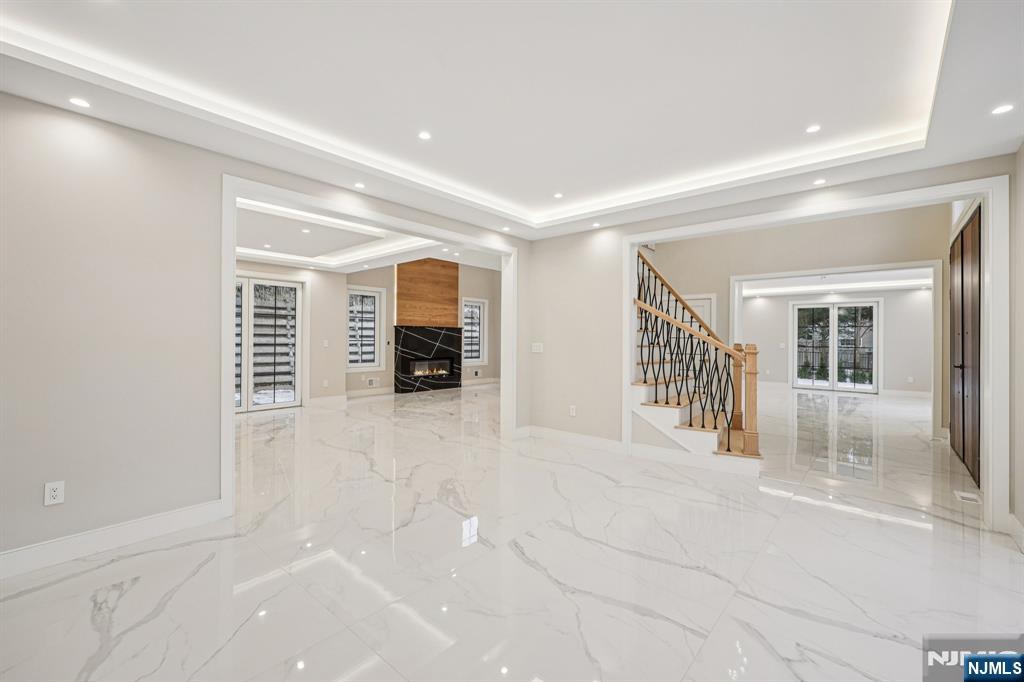 25 Macarthur Avenue, Closter, NJ, 07624