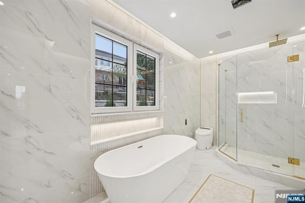 25 Macarthur Avenue, Closter, NJ, 07624