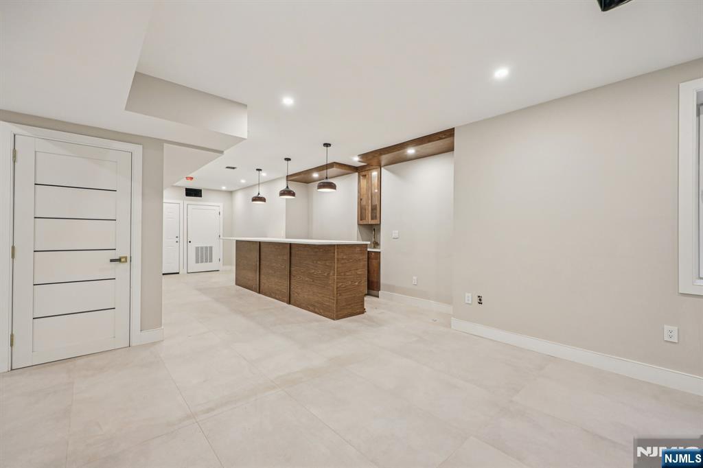 25 Macarthur Avenue, Closter, NJ, 07624