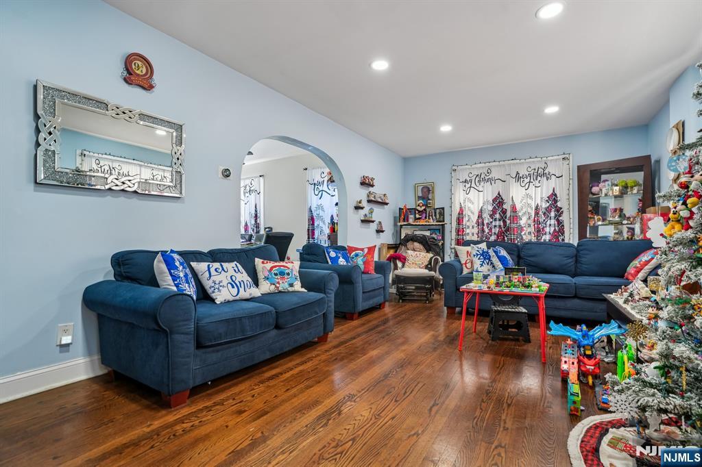 228 Totowa Road - Photo 3