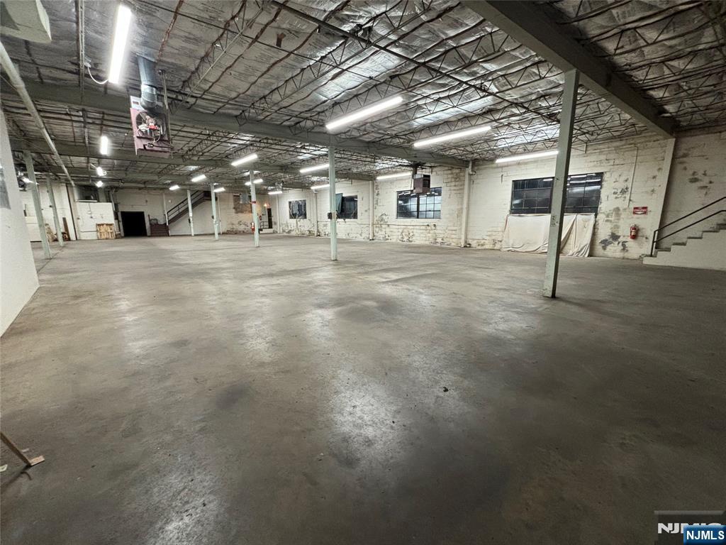 41 Woodbine Street - Photo 4