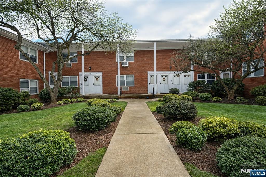 4 Horizon Road, Fort Lee, NJ, 07024