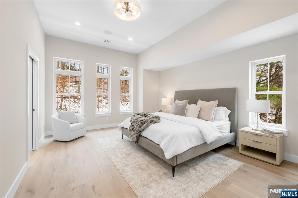 188 Broadway, Woodcliff Lake, NJ, 07677