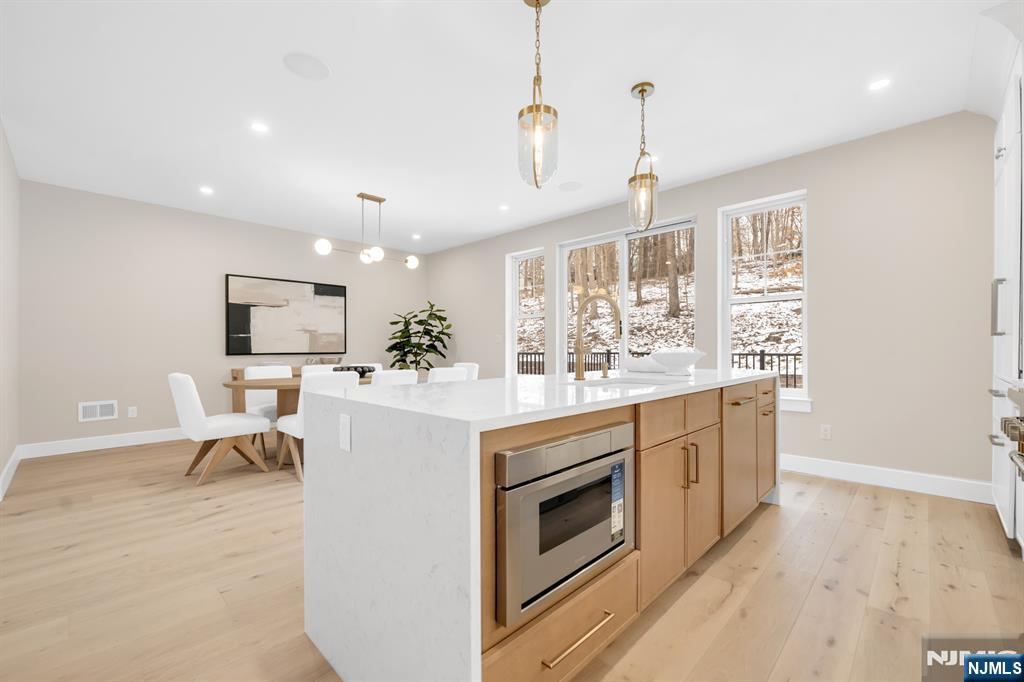 188 Broadway, Woodcliff Lake, NJ, 07677