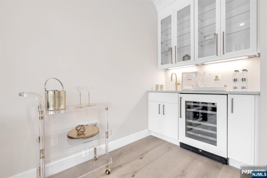 188 Broadway, Woodcliff Lake, NJ, 07677