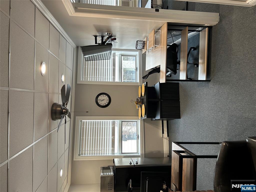 133 Westwood Avenue B - Photo 3