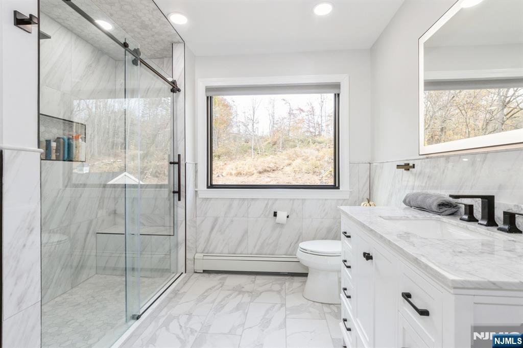 17 Rockaway Valley Road