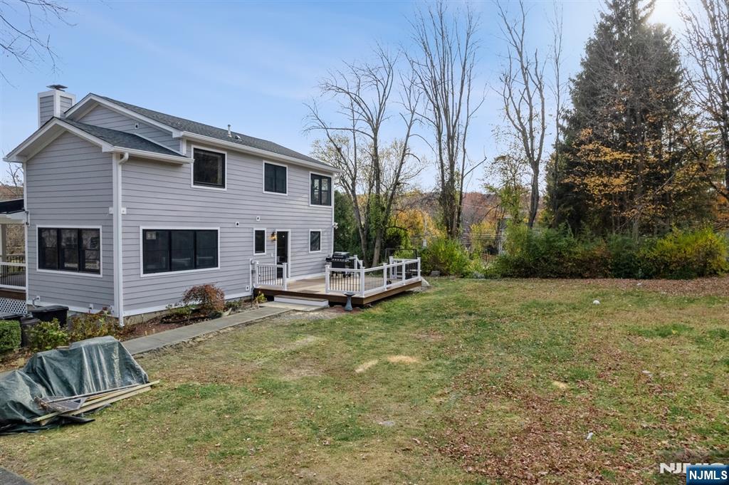 17 Rockaway Valley Road