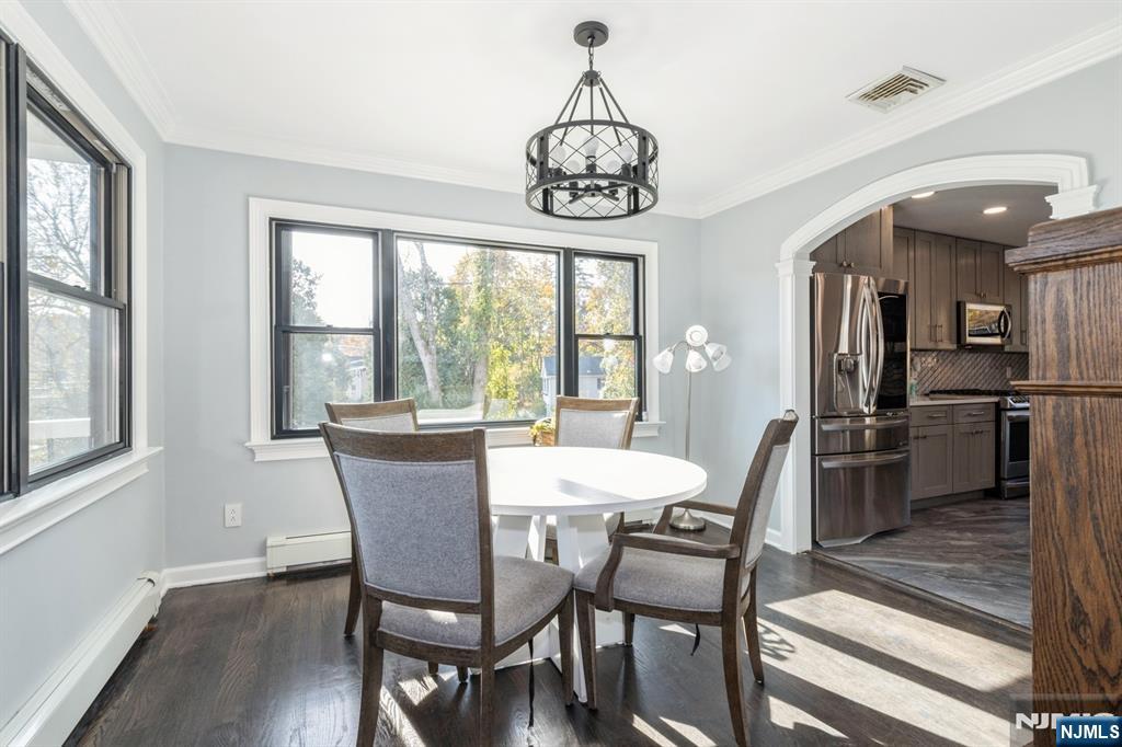 17 Rockaway Valley Road