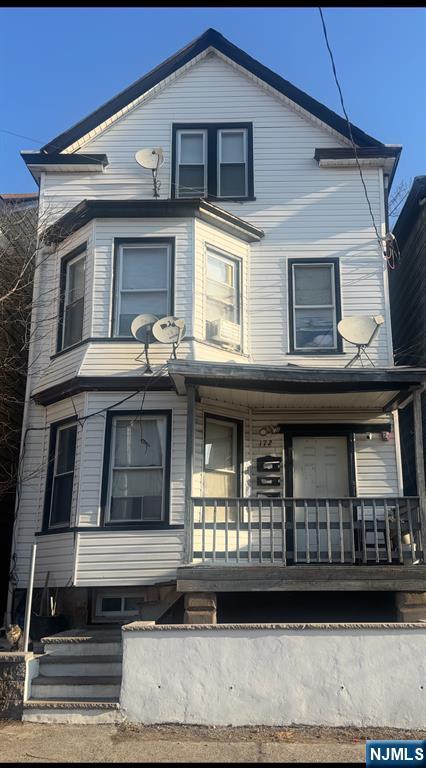 172 Jasper Street - Photo 1