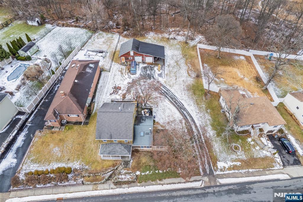 79 Fairfield Avenue, West Caldwell, NJ, 07006