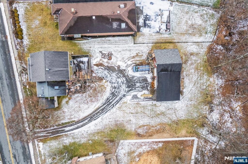 79 Fairfield Avenue, West Caldwell, NJ, 07006