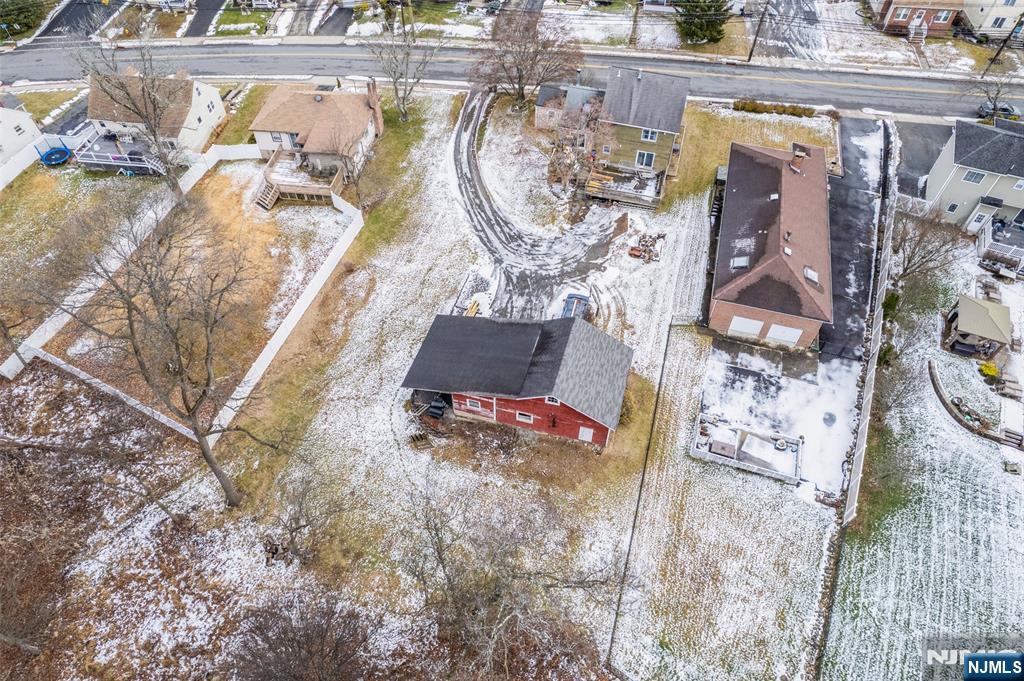 79 Fairfield Avenue, West Caldwell, NJ, 07006