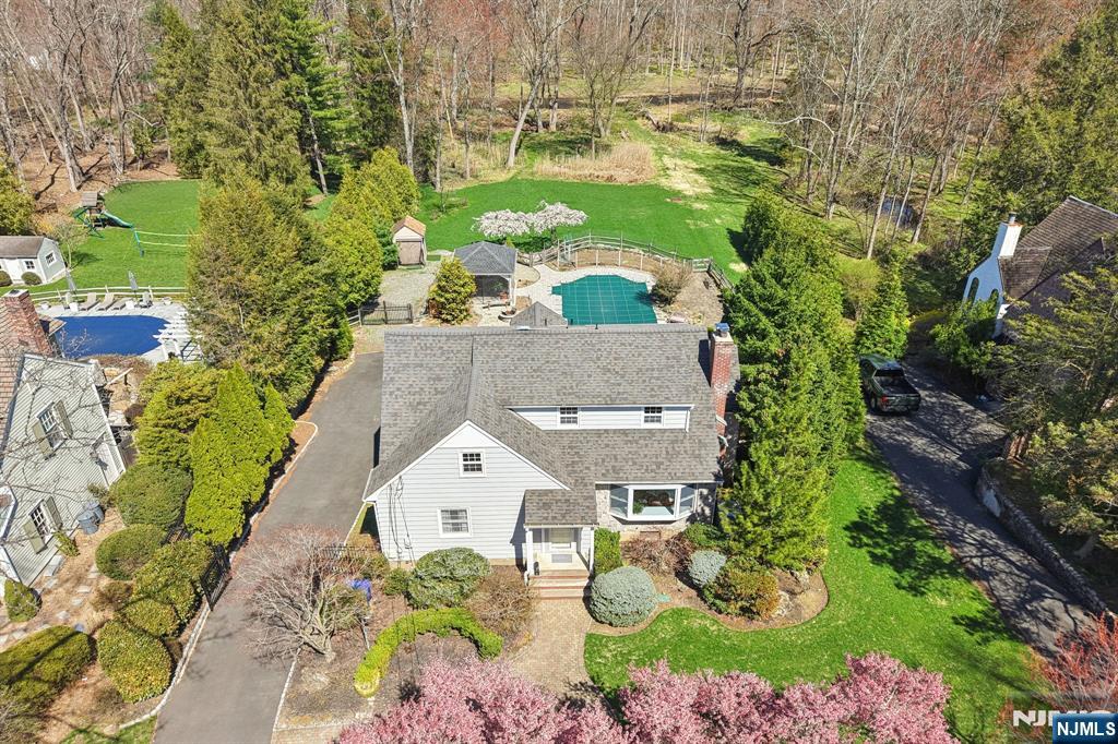 $1,499,000 Colonial