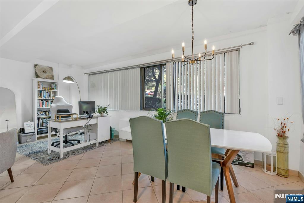 1375 River LG - Photo 8