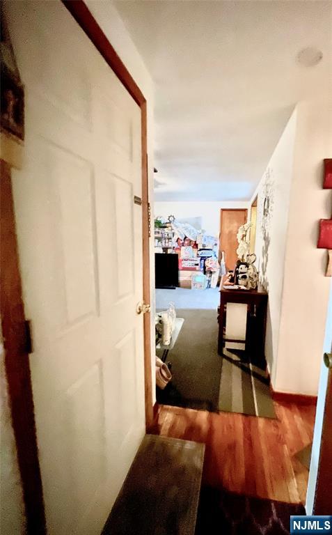 2 Van Valkenburgh Avenue, Bergenfield, NJ, 07621