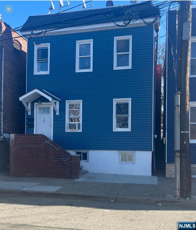 19 Summer Street