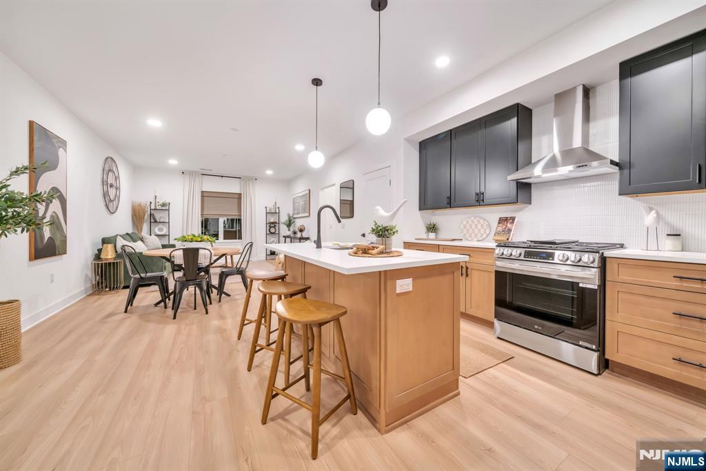 2000 Linwood Avenue, Fort Lee, NJ, 07024