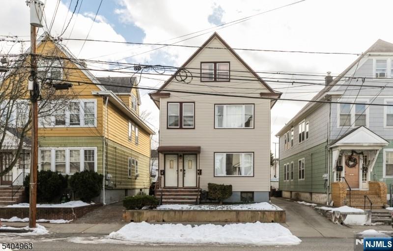 105 Knapp Avenue - Photo 1