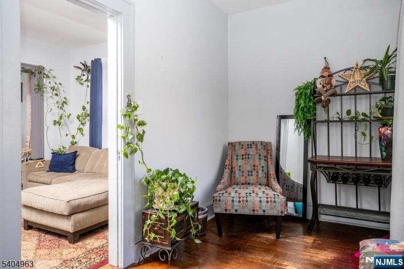 105 Knapp Avenue - Photo 4