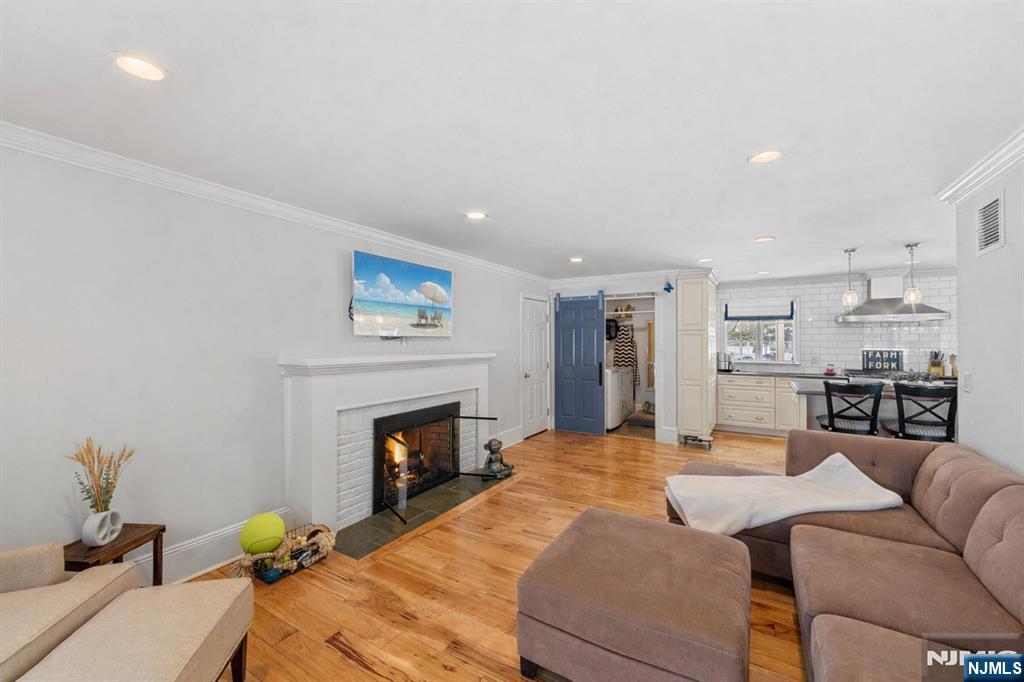 2 Overbrook Place, Hillsdale, NJ, 07642