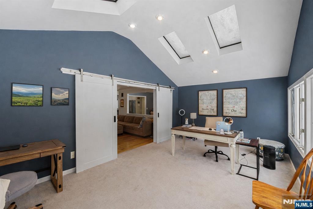 2 Overbrook Place, Hillsdale, NJ, 07642