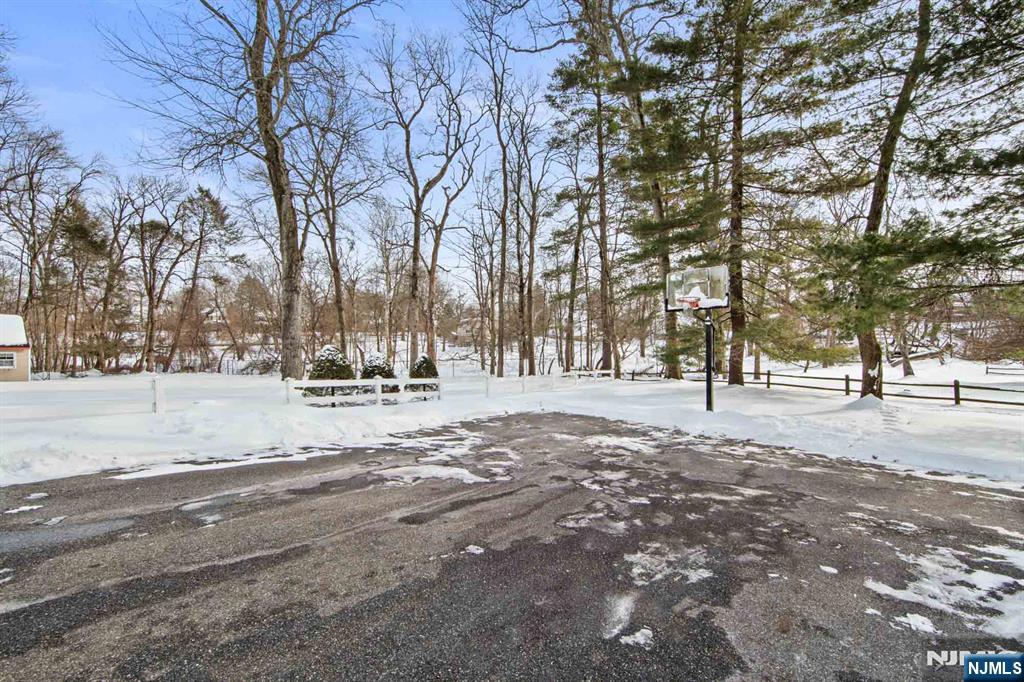 2 Overbrook Place, Hillsdale, NJ, 07642