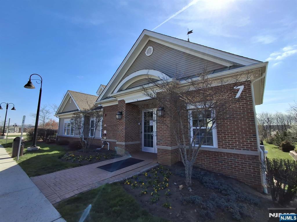 16 Puchala Drive, Sayreville, NJ, 08859