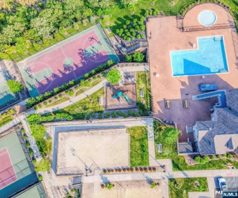 16 Puchala Drive, Sayreville, NJ, 08859