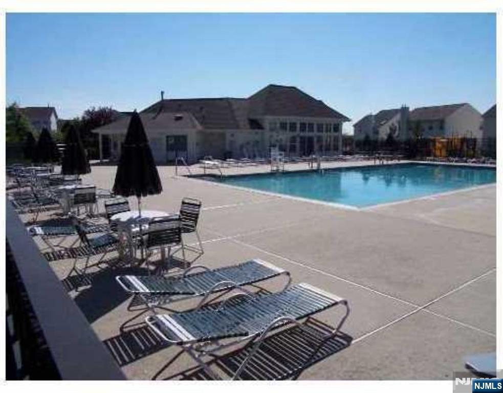 16 Puchala Drive, Sayreville, NJ, 08859