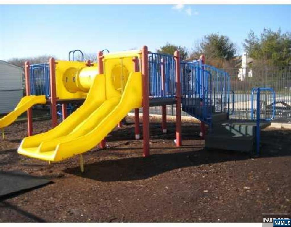 16 Puchala Drive, Sayreville, NJ, 08859