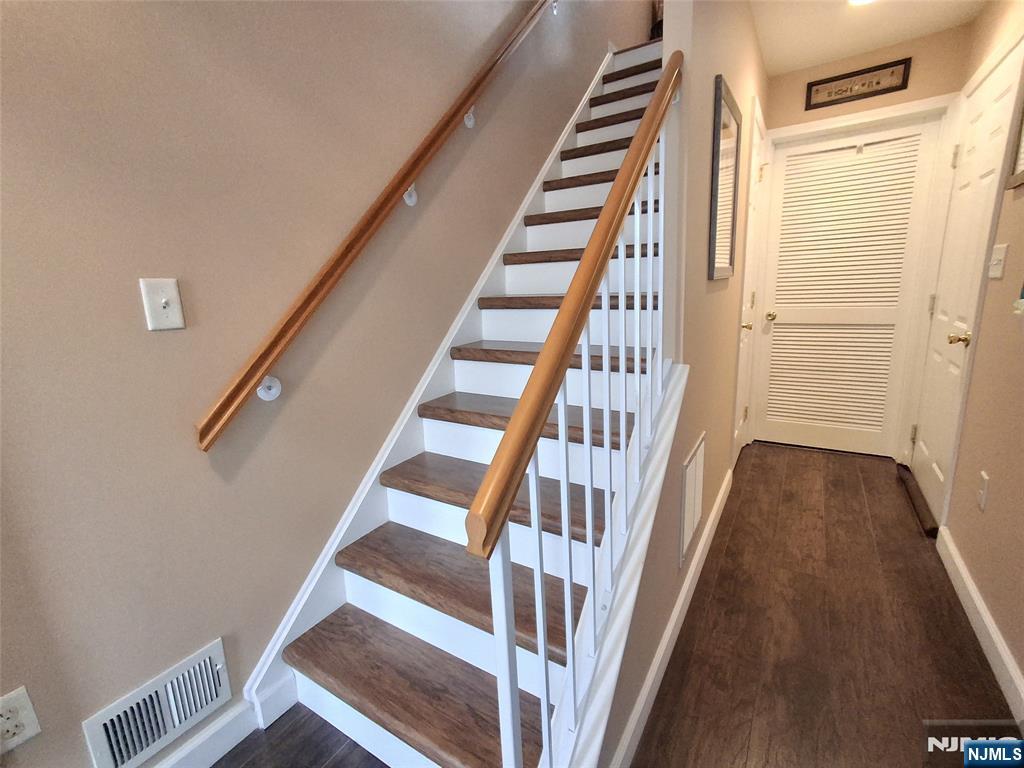 16 Puchala Drive, Sayreville, NJ, 08859