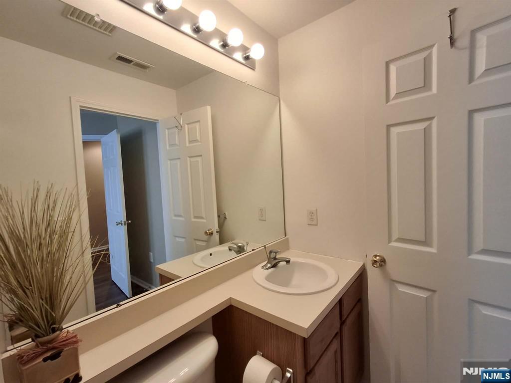 16 Puchala Drive, Sayreville, NJ, 08859