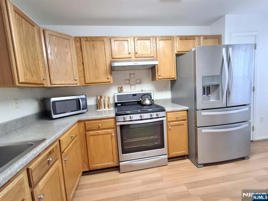 16 Puchala Drive, Sayreville, NJ, 08859