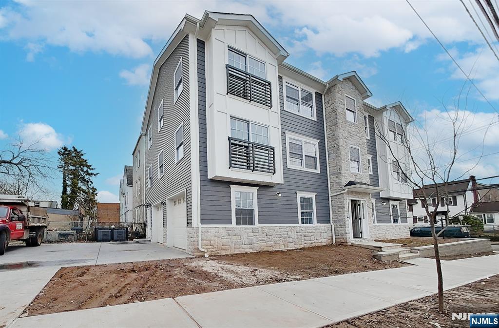 71-73 Lindsley Avenue - Photo 4