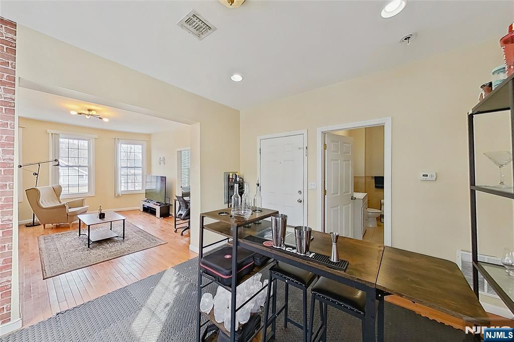 80 Newark Avenue, Paterson, NJ, 07503