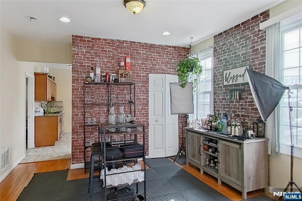 80 Newark Avenue, Paterson, NJ, 07503