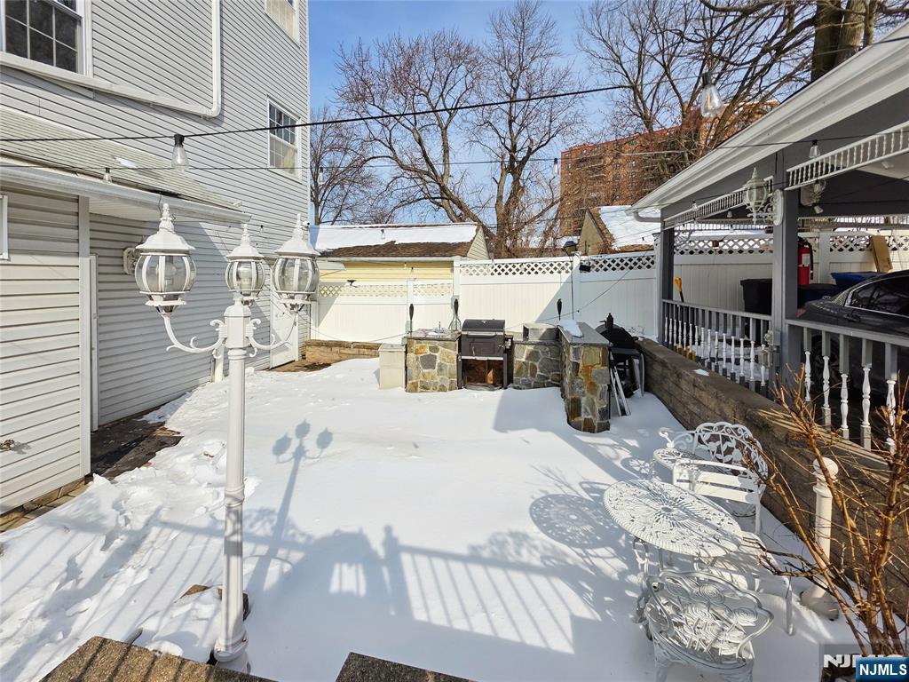 80 Newark Avenue, Paterson, NJ, 07503