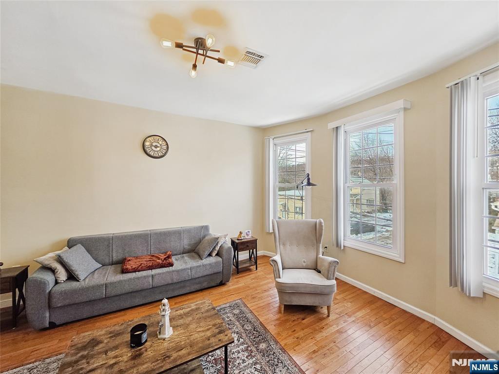 80 Newark Avenue, Paterson, NJ, 07503