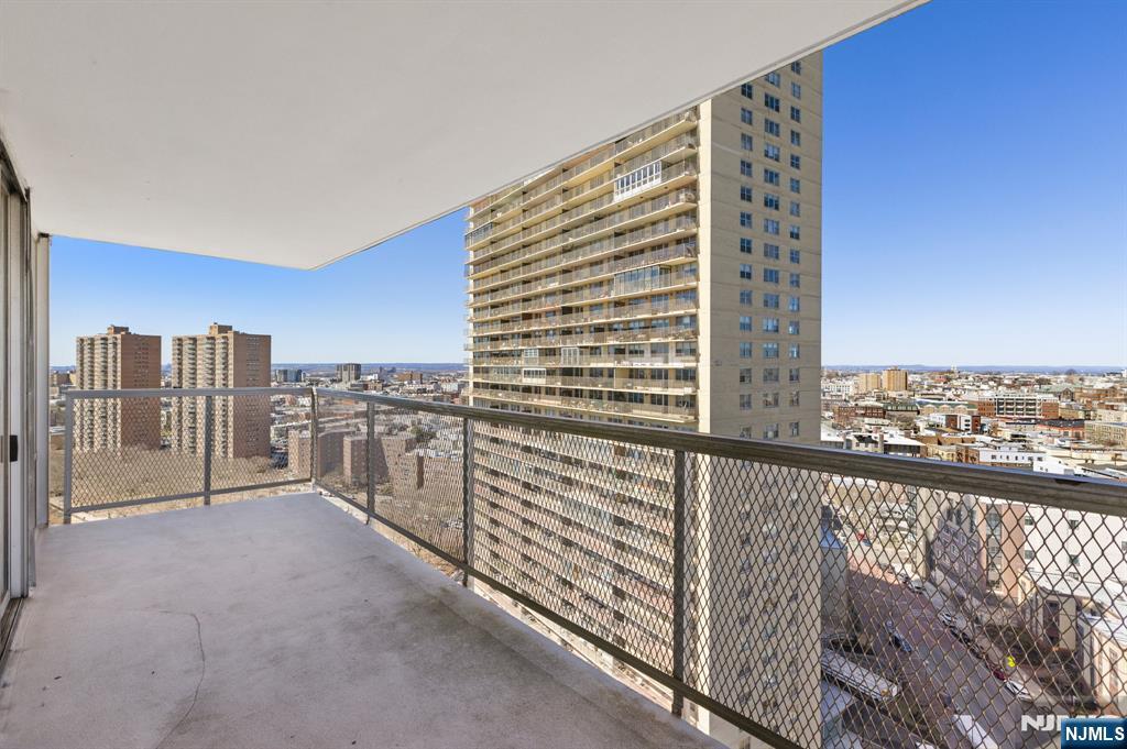 6050 E John F Kennedy Boulevard #20G