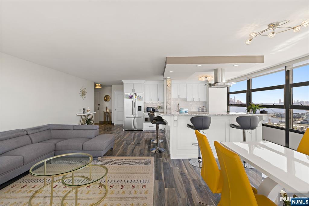 6050 E John F Kennedy Boulevard #20G