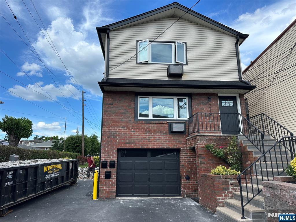 219 Cliff Street G - Photo 1