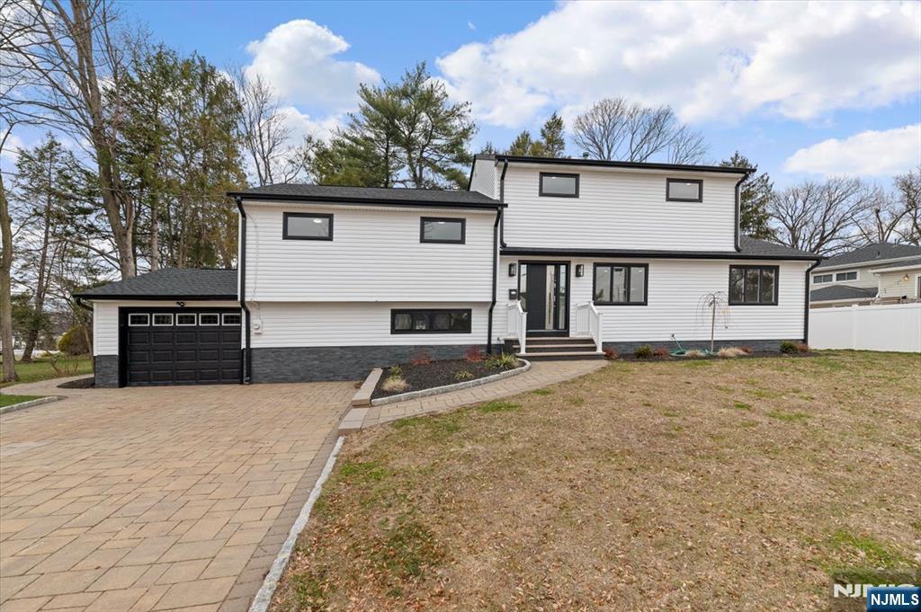 229 Standish Road - Photo 2