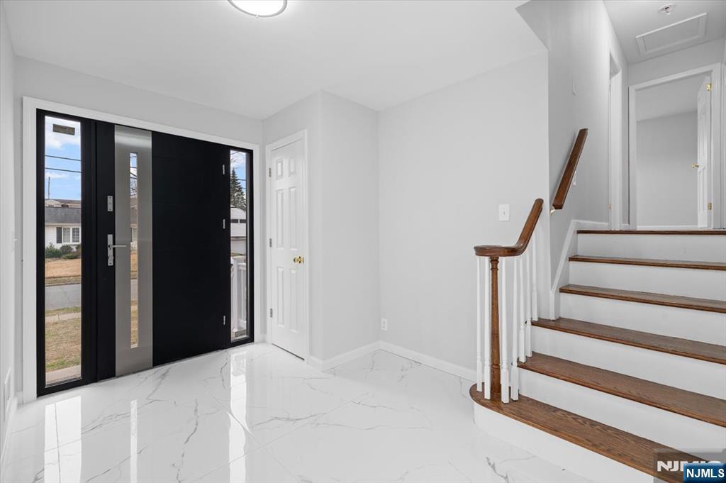 229 Standish Road - Photo 5