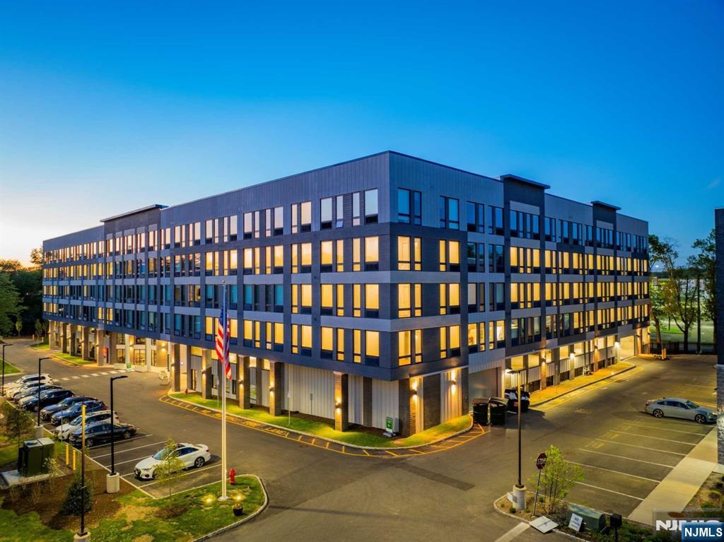 1523 8th UNIT 2, Fort Lee, NJ, 07024